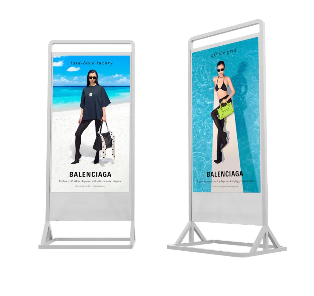 super-slim-freestanding-double-sided-digital-posters-silver-03.webp