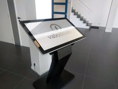 pcap-freestanding-touch-screen-kiosk-table-dual-os-windows-android-26.webp