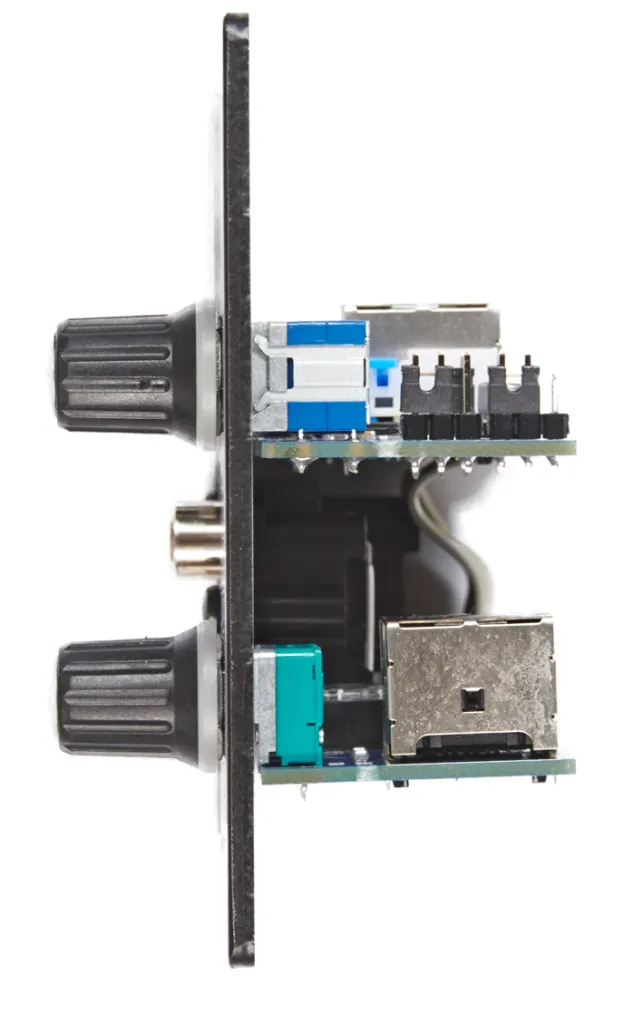 LM-2B_Side.webp